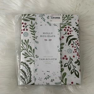 Envogue Holiday Leaves Tablecloth Oblong 60in x 102in